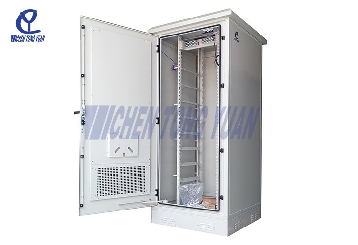 Outdoor lithium battery cabinet